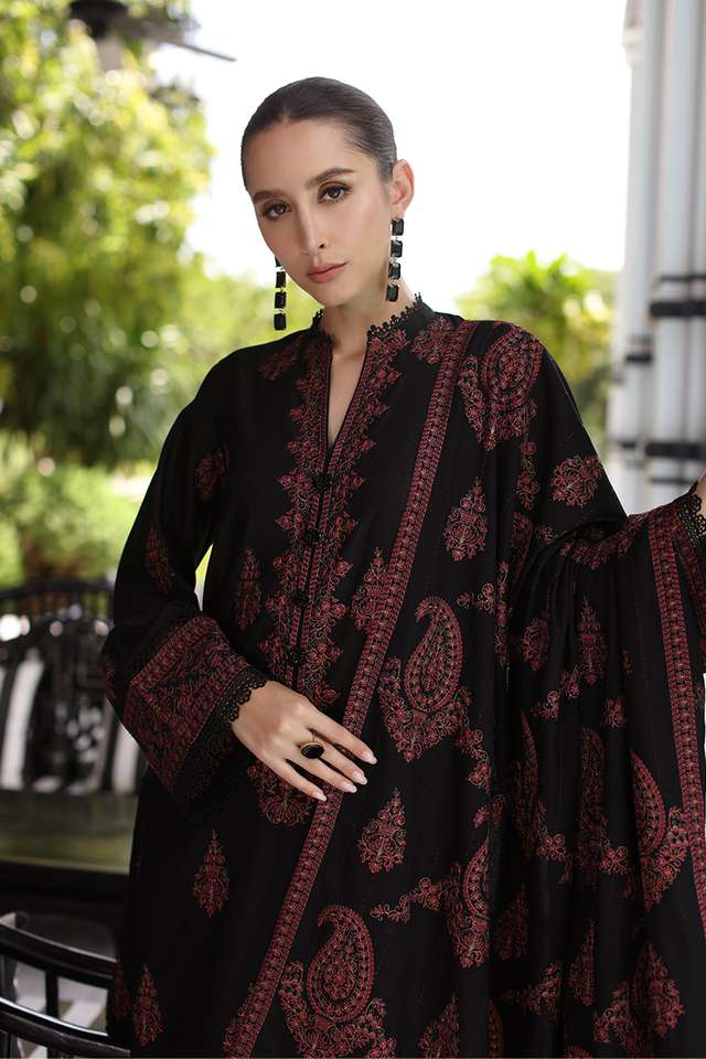 KARANDI 3PC EMBROIDERED DRESS EMBROIDERED SHAWL-ZSJ5069